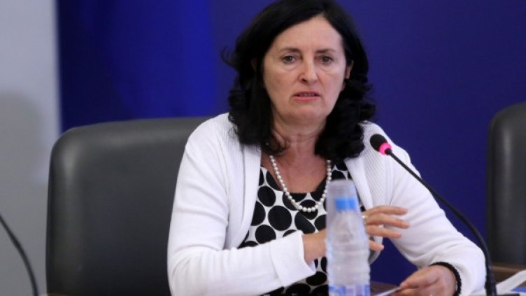 Вицепремиерът Даниела Бобева. Снимка: архив, БТА