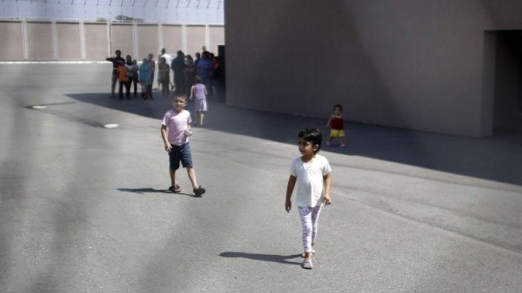 Сирийски деца в лагера в Любимец. Снимка: Ройтерс, архив