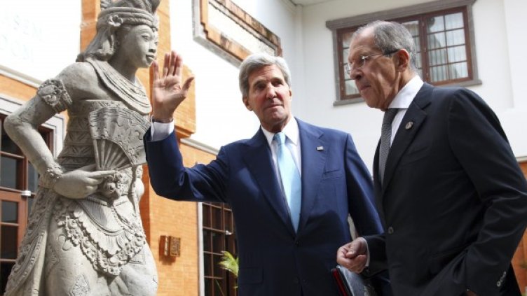 Джон Кери (л) и Сергей Лавров Снимка: БТА