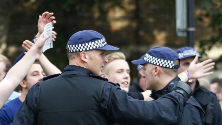 Полицаите в Лондон също се борят с организираната престъпност. Снимка: Ройтерс, архив