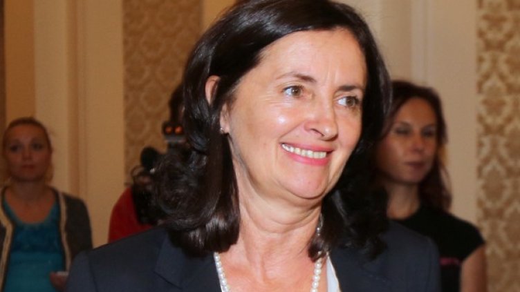Вицепремиерът Даниела Бобева. Снимка: архив, БТА