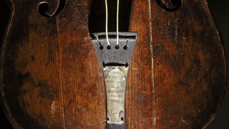 Цигулката на Уолъс Хартли. Снимка: Reuters