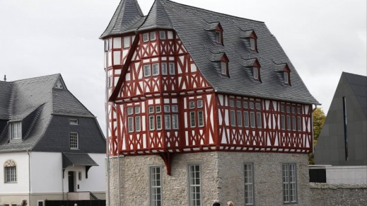 Луксозната сграда на епархията в Лимбург. Снимка: БТА