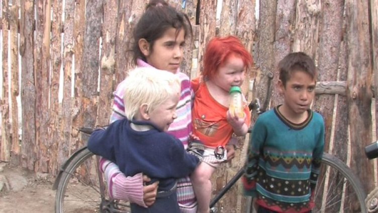 Част от братчетата и сестричетата на Мария. Снимка: Булфото