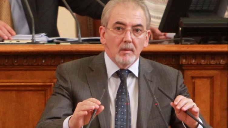 Лидерът на ДПС Лютви Местан. БТА