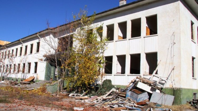 Временният център за бежанци в Харманли. Снимка: Импакт