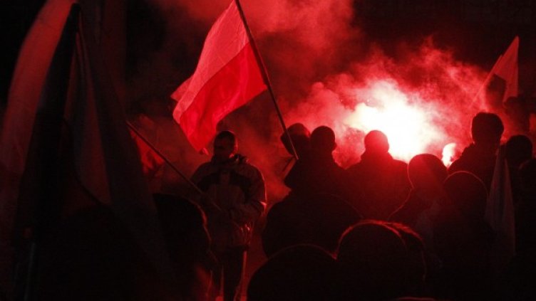 Шествието пред посолството на Русия във Варшава. Снимка: Reuters