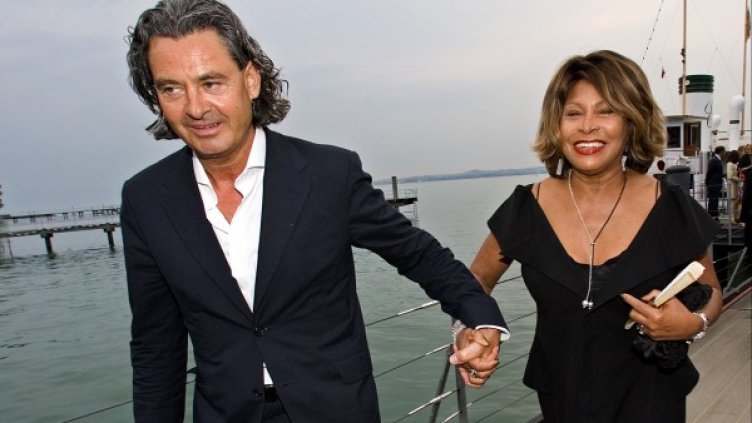 Тина Търнър със съпруга си. Снимка: Reuters