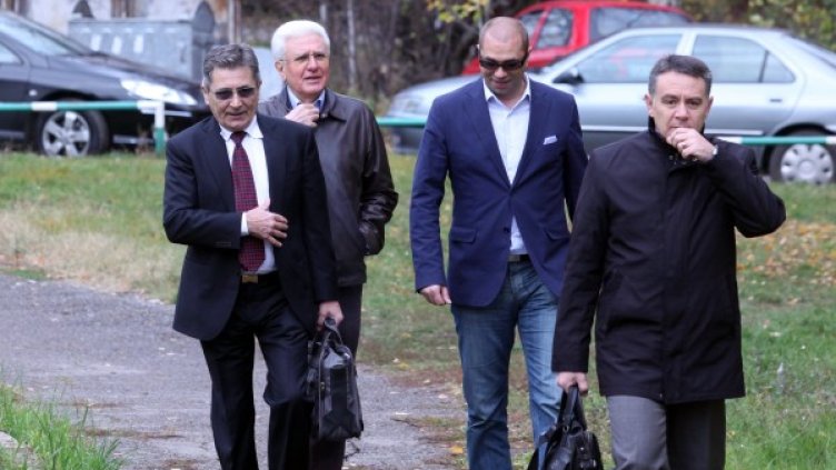 Бисеров, Главинков и двамата им адвокати. Снимка: БТА