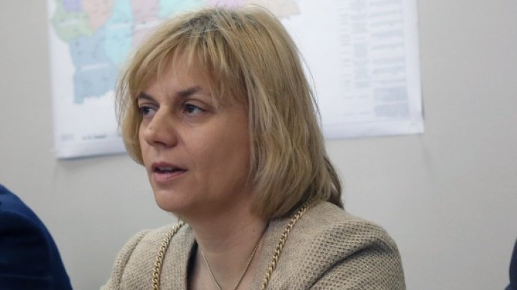 Министър Десислава Терзиева. Снимка: БТА