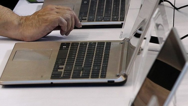 Расте популярността на онлайн шопинга. Снимка: архив, Ройтерс