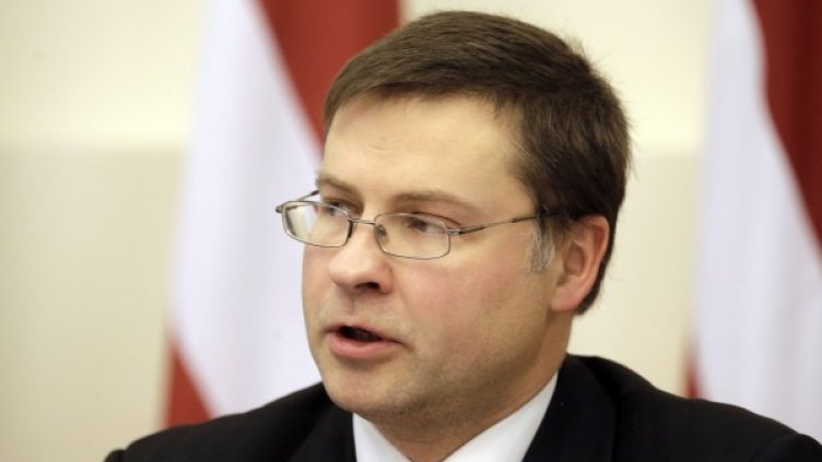 Валдис Домбровскис. Снимка: Reuters