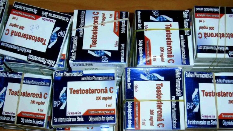 Заловените стероиди. Снимка: Агенция "Митници"