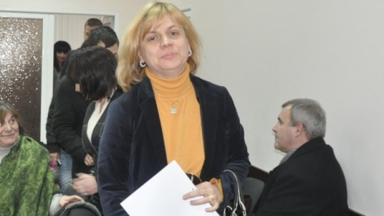 Министър Десислава Терзиева в Стара Загора днес. Снимка БТА