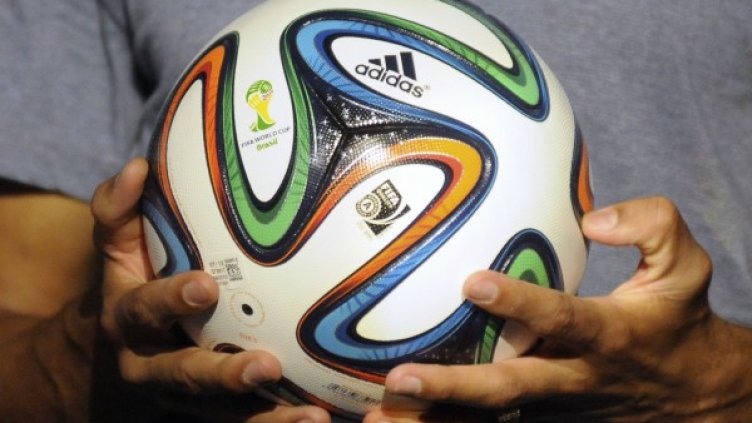 Официалната топка на Световното първенство в Бразилия. Снимка: Reuters