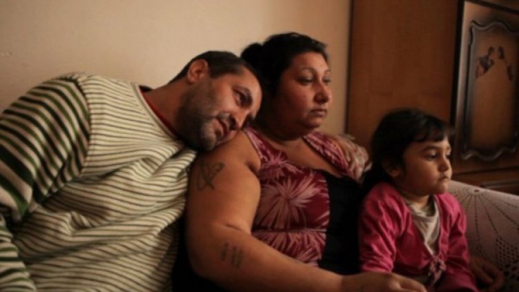 Кадър от филма на Данис Танович "Епизод от живота на събирача на желязо". Снимка: Арт Фест