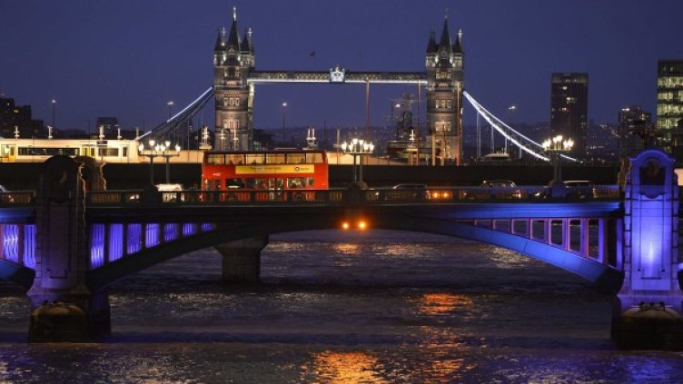 От 1 януари ще отпаднат ограниченията на пазара на труда във Великобритания за българите. Снимка: Ройтерс