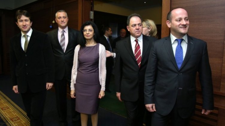 Лидерите на партиите от Реформаторския блок, подписали споразумението. Снимка БТА