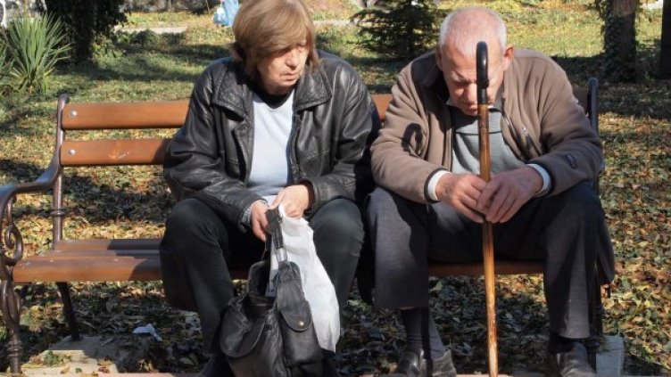 Всяко трето българско домакинство разчита на пенсии като основен източник на доходи. Снимка: Булфото