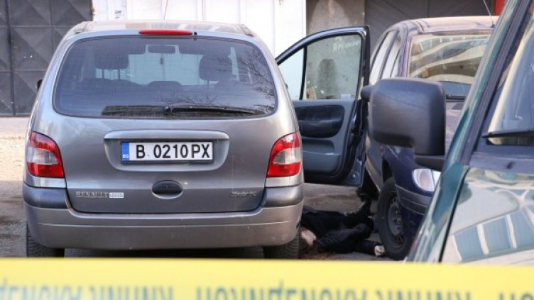 Двама убити при кървава драма от ревност във Варна 