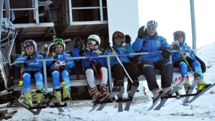 Топлото време създава трудности на сезона в Банско. Снимка: Булфото, архив