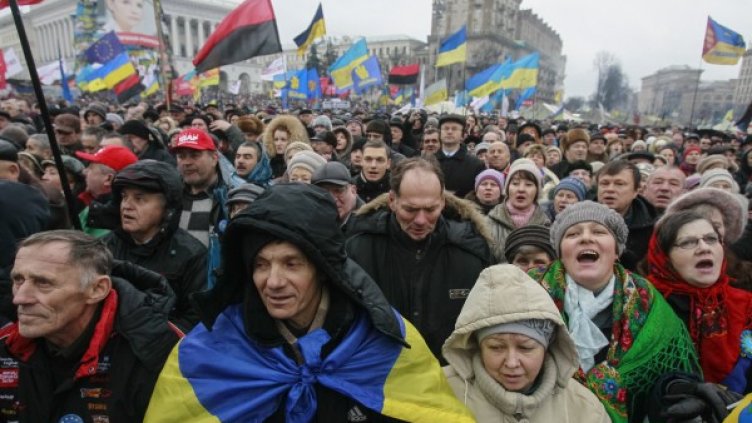 При сблъсъците е ранен опозиционният лидер Юрий Луценко. Снимка: архив Ройтерс