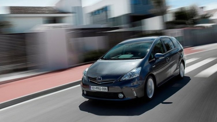 Toyota държи 60% от пазара на хибридни коли в САЩ. Снимка: Toyota