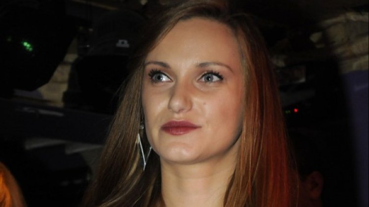 Елена Брусарска от Ice Cream ще партнира на Део. Снимка: Булфото