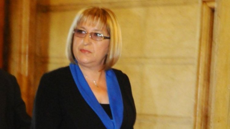 Депутатът от ГЕРБ Цецка Цачева. Архив: Булфото
