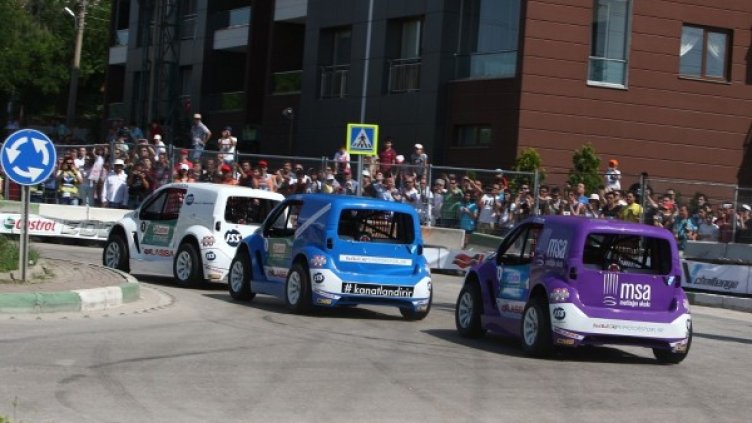 Снимка: V1 Challenge