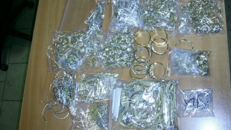 Конфискуваните бижута на "Капитан Андреево". Агенция "Митници"