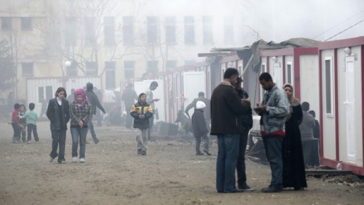 Бежанци от центъра в Харманли. Снимка: Булфото