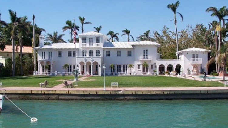 Имението. Снимка: Facebook