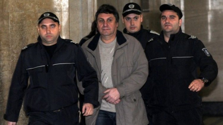 5000 лева за свободата на мъжа, прострелял ромче