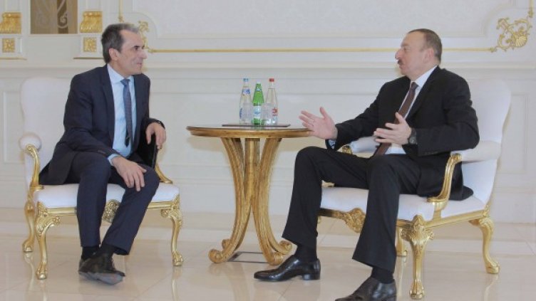 Пламен Орешарски и Илхам Алиев. Снимка: Правителствена пресслужба