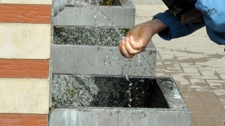 Без лихви върху прогнозните сметки за вода в София