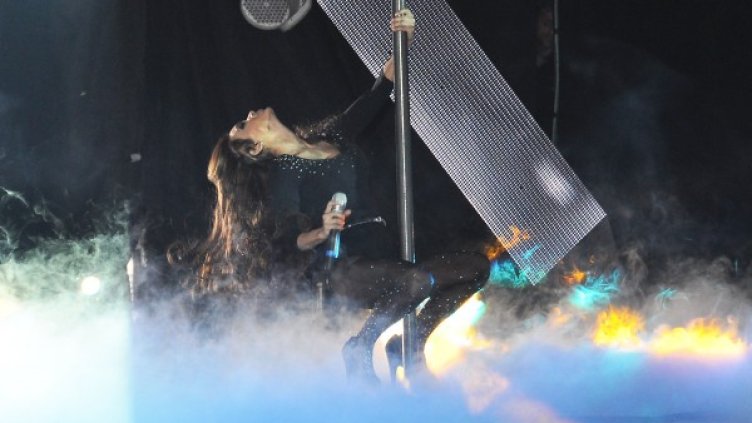 Фолк "Оскар"-ите: Мария на пилон, разходиха и камили