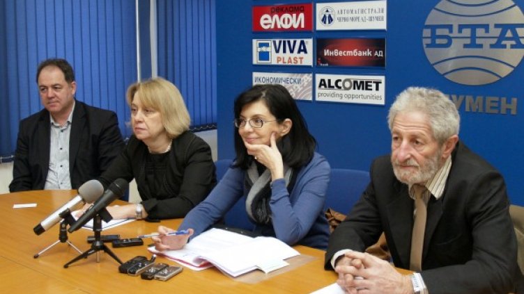 Меглена Кунева в Шумен. Снимка БТА