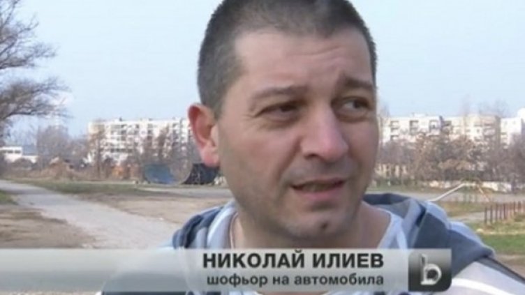 Шофьорът, блъснал и преобърнал линейката. Снимка: bTV