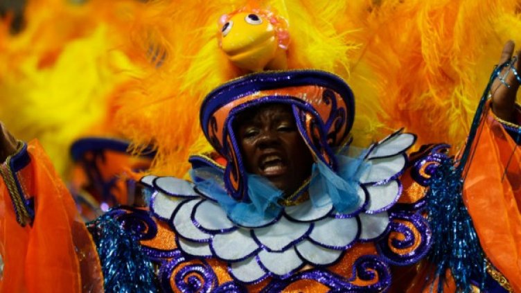 Цветовете на карнавала