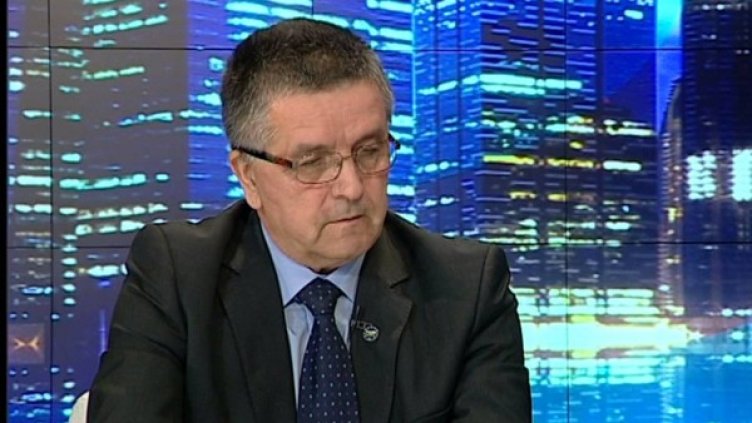 Имамов зове за умерена позиция на България към Украйна