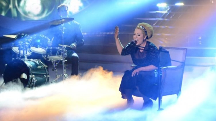 Милица в ролята на Адел. Снимка: Като две капки вода