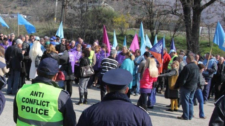 Протестът в Благоевградско. Снимка: БулФото