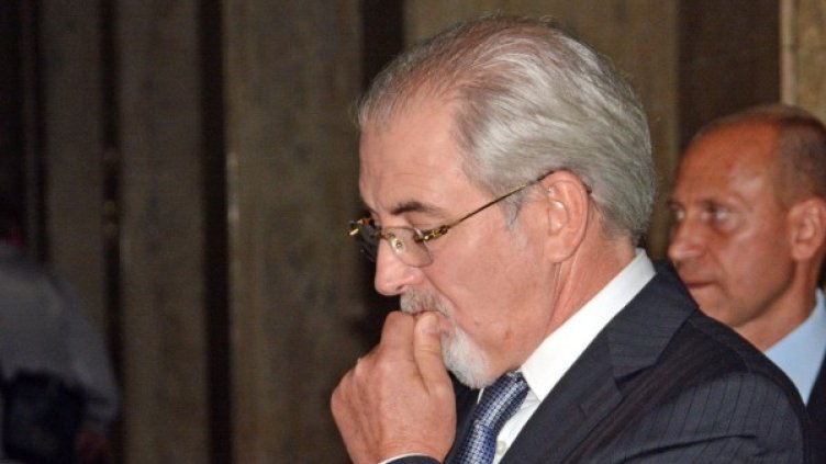 Книмка: Булфоот, архив