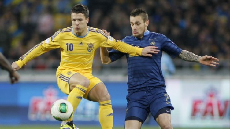 Коноплянка (в ляво) е близо до трансфер в Тотнъм. Снимка: Reuters