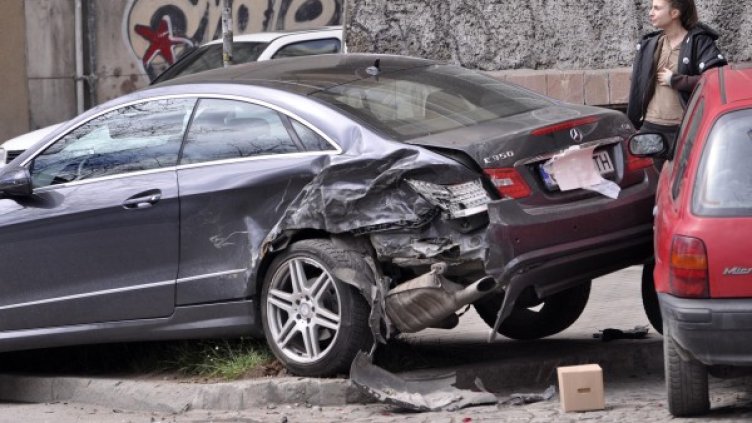 Мощ и немощ &ndash; намачкани ламарини след ПТП