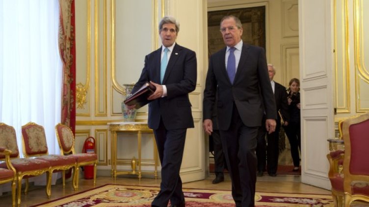 Кери и Лавров се срещат в Париж. Снимка: БТА
