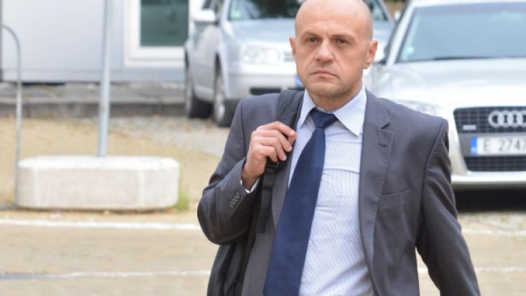 Томислав Дончев уверено крачи към Брюксел. Снимка: архив, Булфото