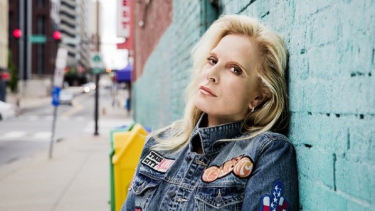 Силви Вартан; Снимка: &bdquo;БГ Саунд Стейдж&ldquo;