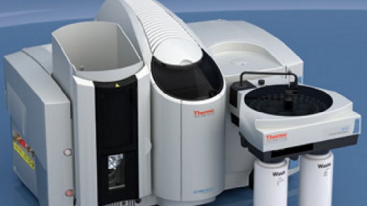 Атомно-абсорбционен спектрофотометър, модел 3000 iCP